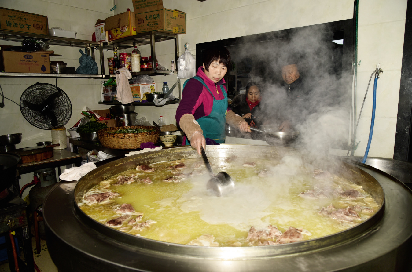 1760415237787071678.jpg 1760415237787071678.jpg